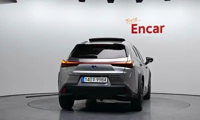 Lexus UX 2022, 83358 км, за 19867.53 USD