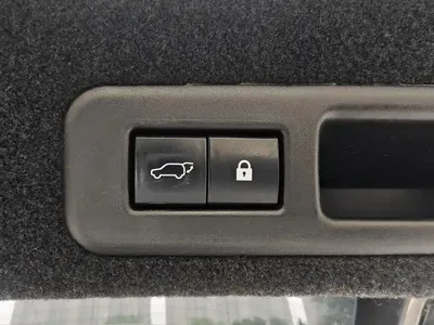 Lexus RX 2020, 197000 км, за 23366.23 USD