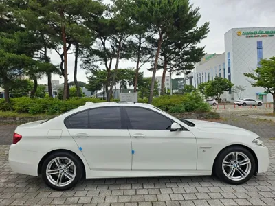 BMW 5-Series 2016, 156600 км, за 9295.97 USD