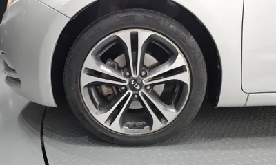 Kia K3 2013, 147522 км, за 2996.74 USD