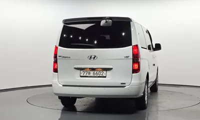 Hyundai Starex 2015, 56716 км, за 8990.23 USD