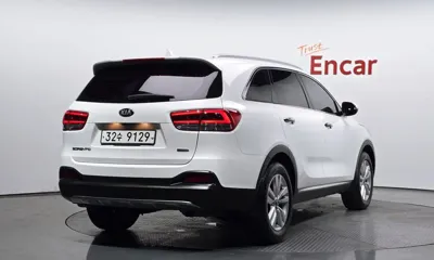 Kia Sorento 2017, 70887 км, за 9946.04 USD