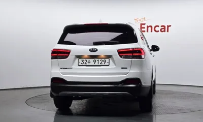 Kia Sorento 2017, 70887 км, за 9946.04 USD