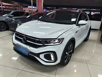 Volkswagen T-Roc 2024, 39300 км, за 13581.26 USD