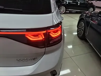 Volkswagen T-Roc 2024, 39300 км, за 13581.26 USD - фото 8