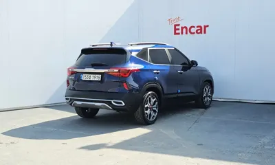 Kia Seltos 2022, 14606 км, за 14835.24 USD