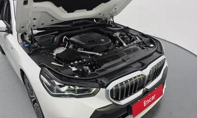 BMW 5-Series 2025, 6638 км, за 48562.93 USD - фото 6