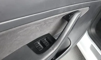 Tesla Model 3 2020, 200179 км, за 12406.46 USD - фото 20