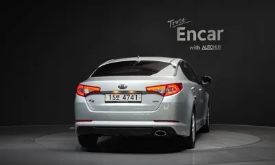 Kia K5 2013, 28143 км, за 4218.94 USD