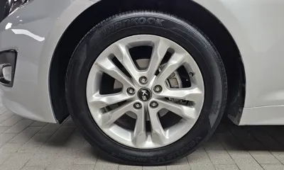 Kia K5 2013, 28143 км, за 4218.94 USD