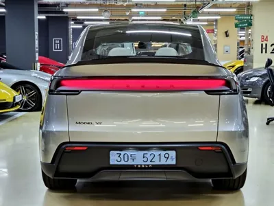Tesla Model Y 2026, 380 км, за 58170.32 USD