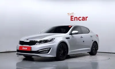 Kia K5 · 2011 год