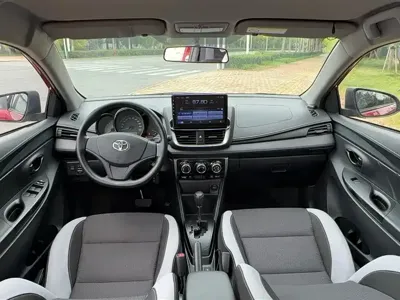 Toyota Yaris L 2020, 16000 км, за 6886.27 USD - фото 11