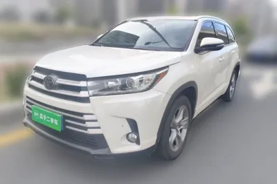 Toyota Highlander · 2018 год