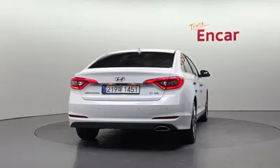 Hyundai Sonata 2015, 121716 км, за 6508.15 USD