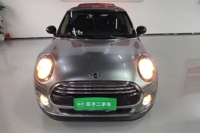 MINI MINI 2016, 98500 км, за 10102 USD