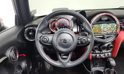 MINI Cooper 2019, 52496 км, за 14231.78 USD - фото 13