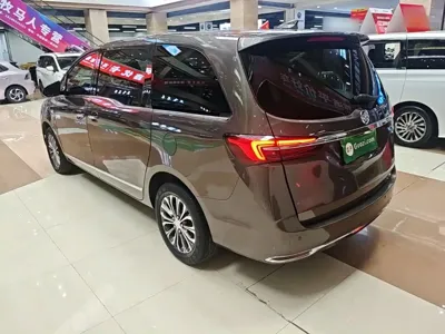 Buick GL8 2022, 70200 км, за 16541.38 USD