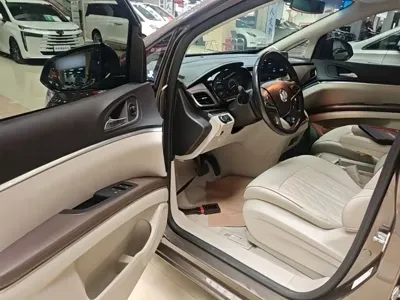 Buick GL8 2022, 70200 км, за 16541.38 USD - фото 16