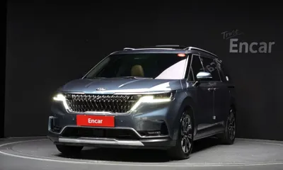 Kia Canival · 2021 год