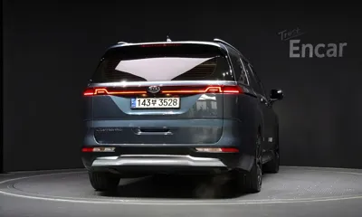 Kia Canival 2021, 79042 км, за 17728.58 USD