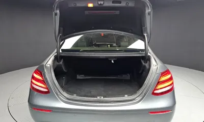 Mercedes-Benz E-Class 2017, 274911 км, за 9247.76 USD - фото 20