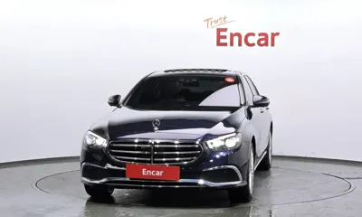 Mercedes-Benz E-Class 2022, 52975 км, за 25993.5 USD