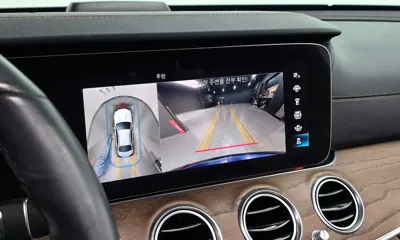 Mercedes-Benz E-Class 2022, 52975 км, за 25993.5 USD - фото 14
