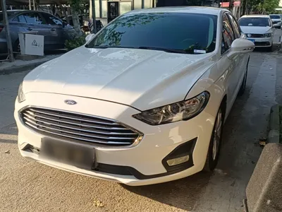 Ford Mondeo · 2018 год