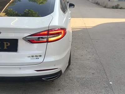 Ford Mondeo 2018, 86800 км, за 9101 USD - фото 7