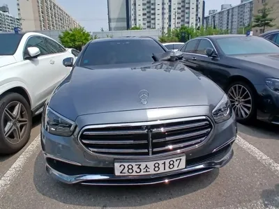 Mercedes-Benz E-Class · 2023 год