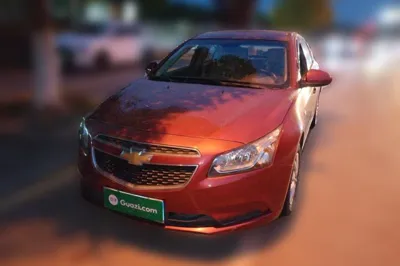 Chevrolet Cruze · 2015 год