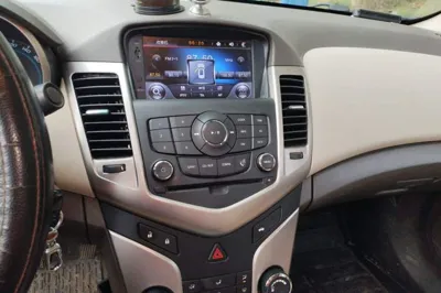 Chevrolet Cruze 2015, 129300 км, за 2855 USD - фото 13
