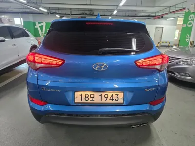 Hyundai Tucson 2016, 80000 км, за 8205.33 USD