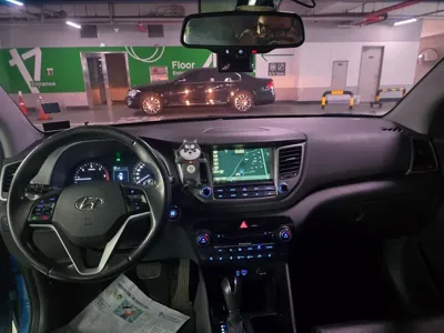 Hyundai Tucson 2016, 80000 км, за 8205.33 USD - фото 20