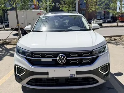 Volkswagen Tayron 2023, 66000 км, за 22041.95 USD
