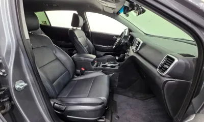 Kia Sportage 2020, 95124 км, за 10241.16 USD - фото 10