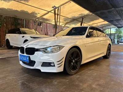 BMW 3 Series · 2018 год