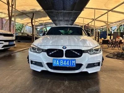 BMW 3 Series 2018, 70000 км, за 12660.57 USD