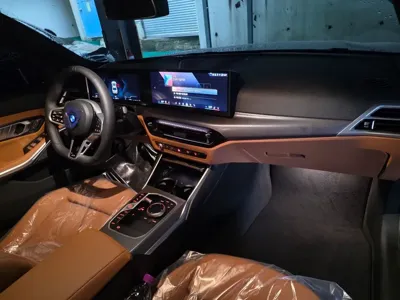 BMW 3-Series 2026, 1200 км, за 37088.09 USD - фото 9