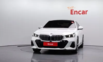 BMW 5-Series 2024, 14857 км, за 46765.89 USD