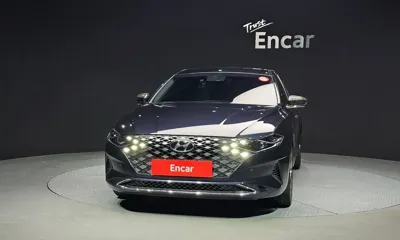 Hyundai Grandeur 2022, 44175 км, за 16856.17 USD