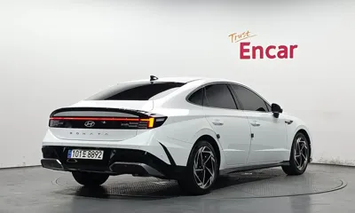 Hyundai Sonata 2024, 30205 км, за 17795.91 USD