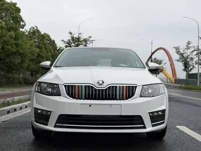 Skoda Octavia 2017, 80000 км, за 4123.02 USD