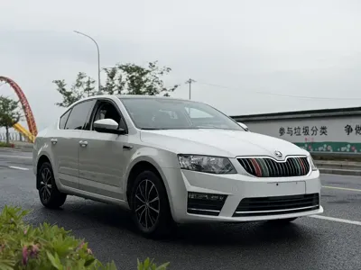 Skoda Octavia 2017, 80000 км, за 4123.02 USD
