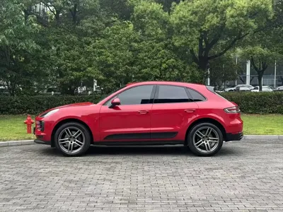 Porsche Macan 2019, 71000 км, за 22742.61 USD