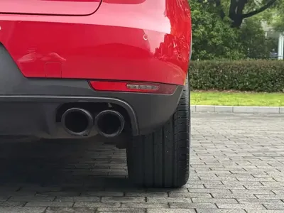 Porsche Macan 2019, 71000 км, за 22742.61 USD