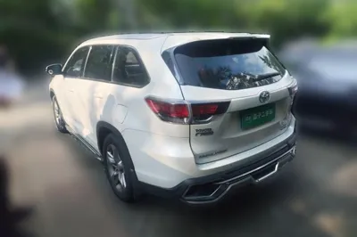 Toyota Highlander 2015, 68800 км, за 14584 USD