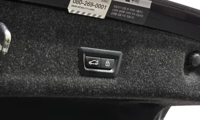 BMW 3-Series 2021, 96068 км, за 19614.02 USD - фото 20