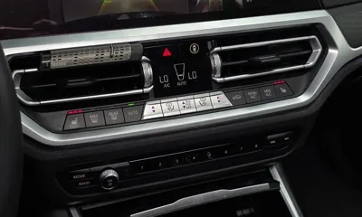 BMW 3-Series 2021, 96068 км, за 19614.02 USD - фото 30